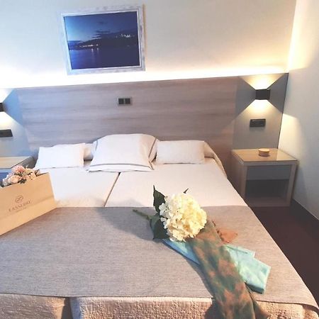 Maliaño Hotel Nueva Plaza מראה חיצוני תמונה